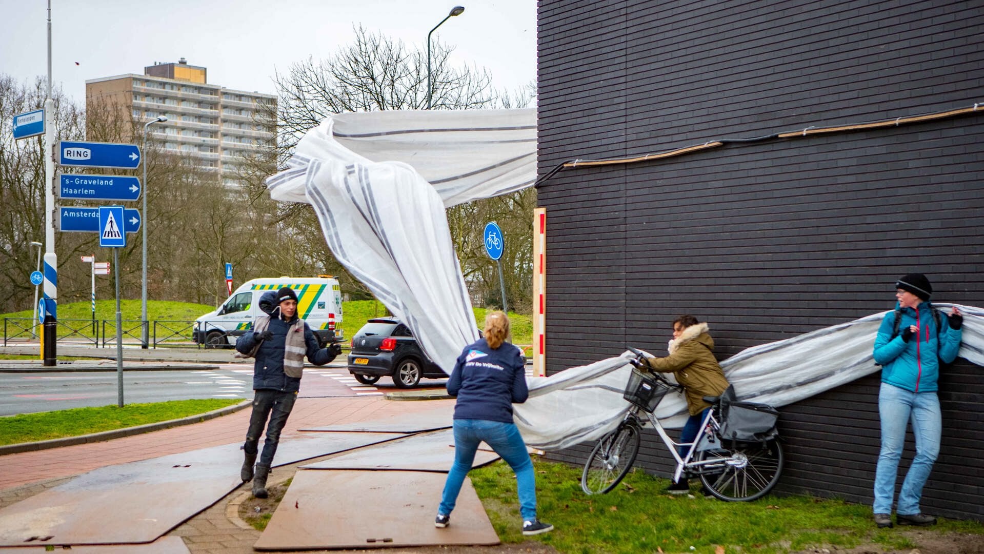 Code rood af in Noord-Holland vanwege storm Poly - Al het nieuws uit ...