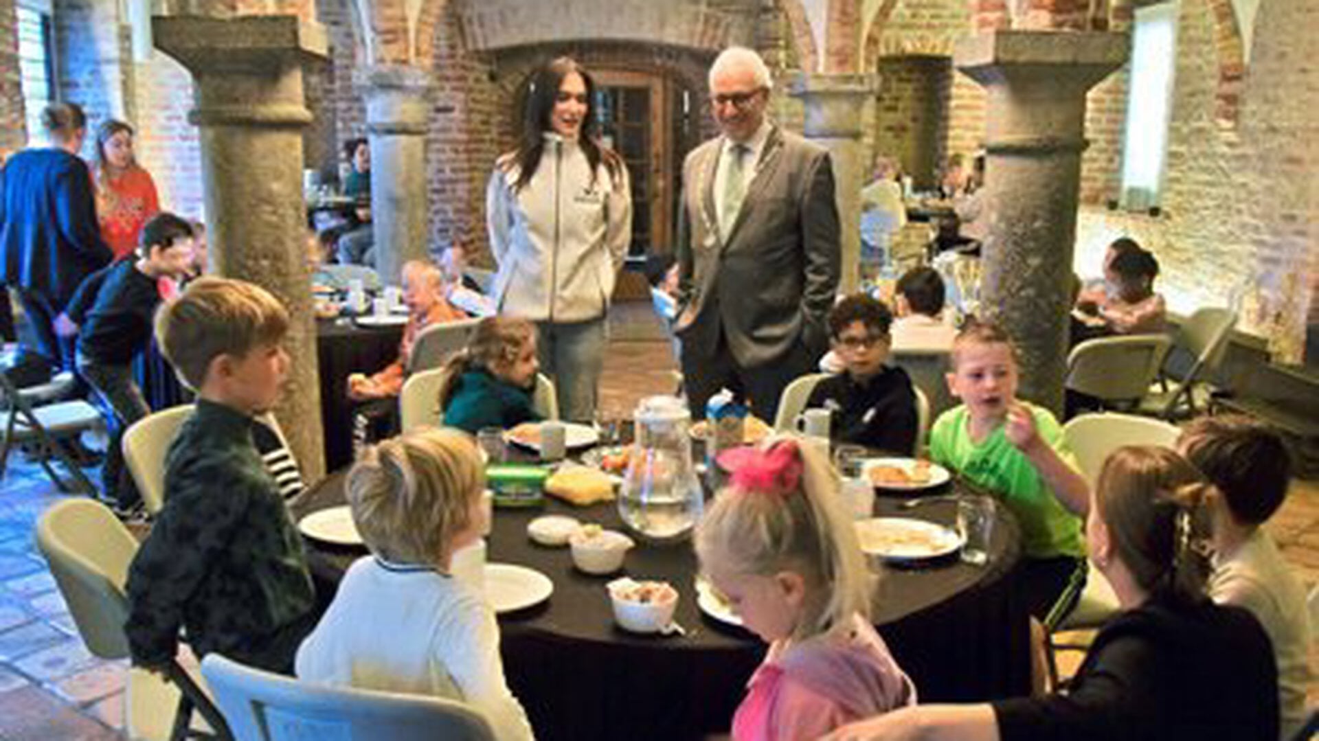 Burgemeestersontbijt gaat erin als koek