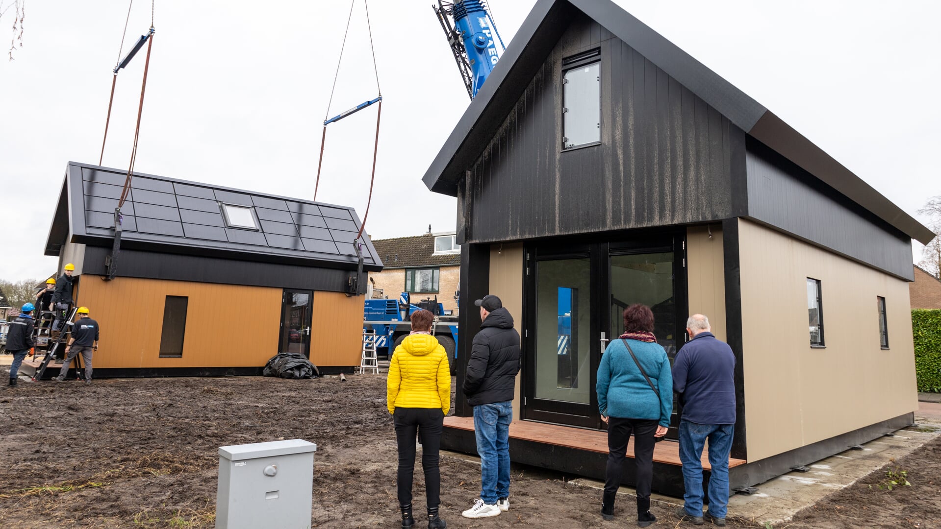 Plaatsing vier tiny houses