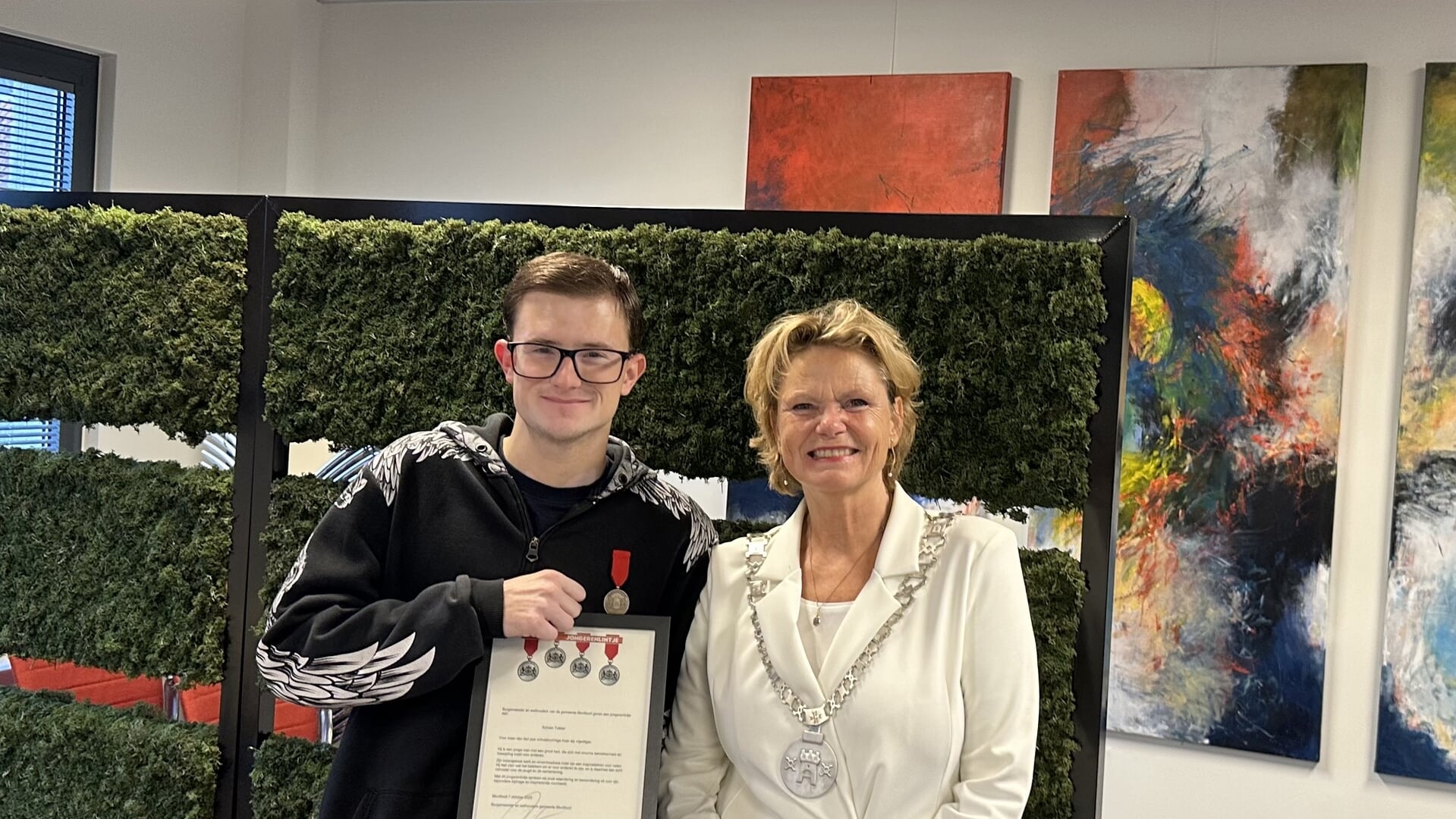 Sylvian Tukker uit Montfoort krijgt Jongerenlintje