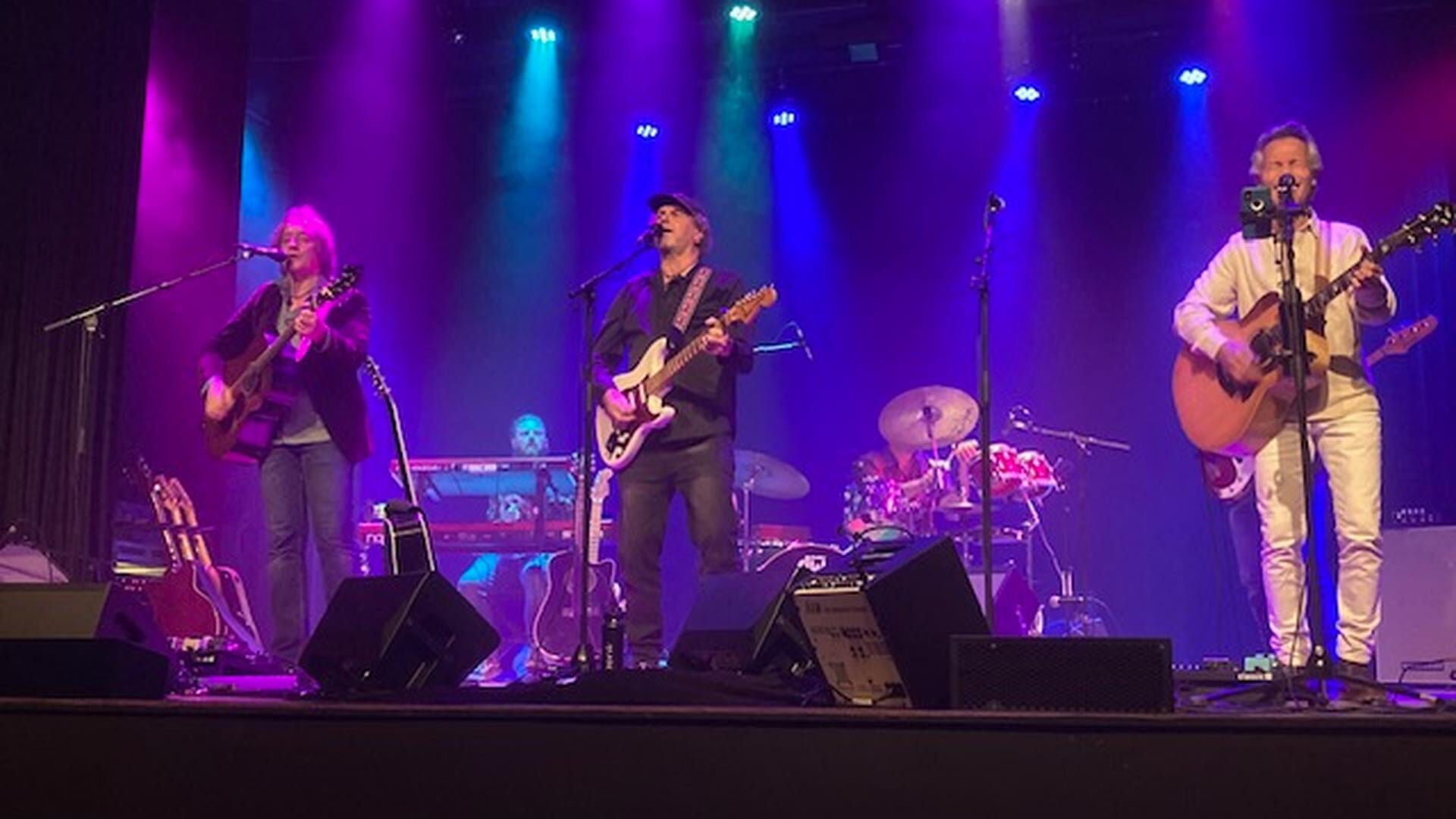 LSB Experience brengt eerbetoon aan Crosby, Stills, Nash & Young in Het Kwartier