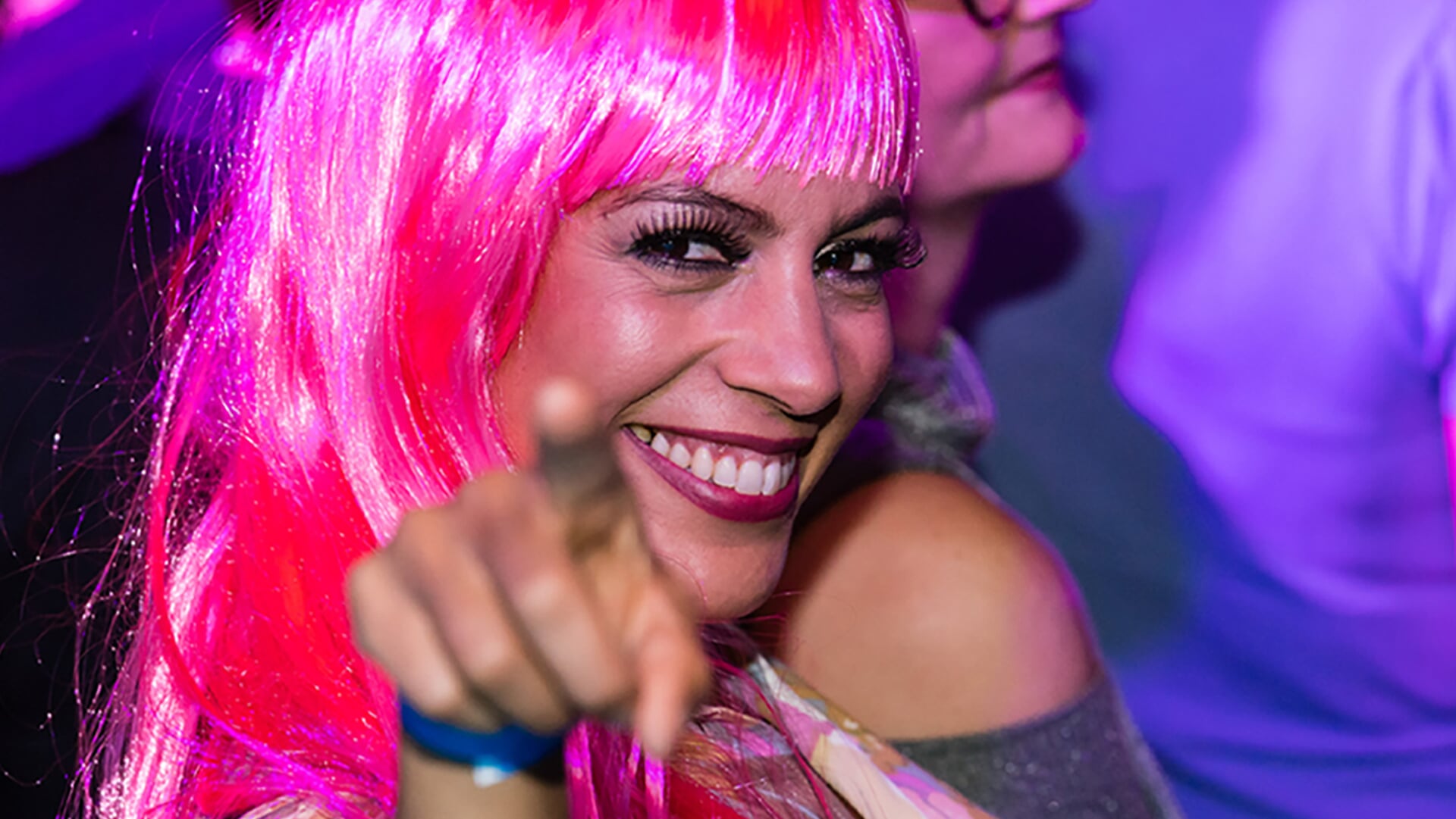 Woerden maakt zich klaar voor een avond vol muziekherinneringen: Disco-Train laat De Hall swingen