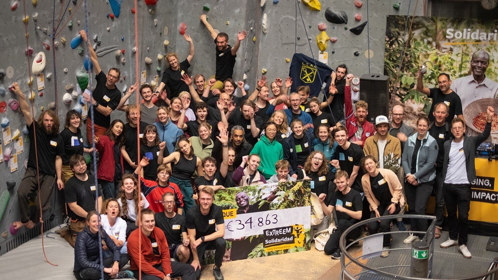 Klimmarathon in Nieuwegein haalt ruim 21.000 euro op tegen klimaatarmoede