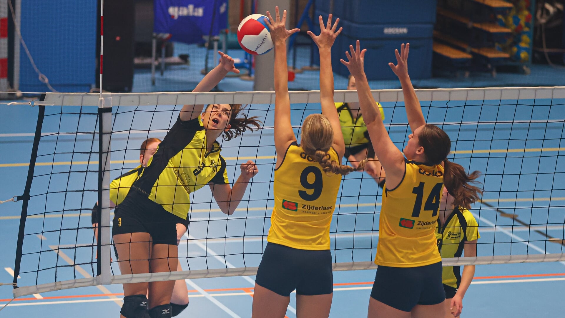 Volley Meerkerk’95 thuis langs hekkensluiter DOSKO