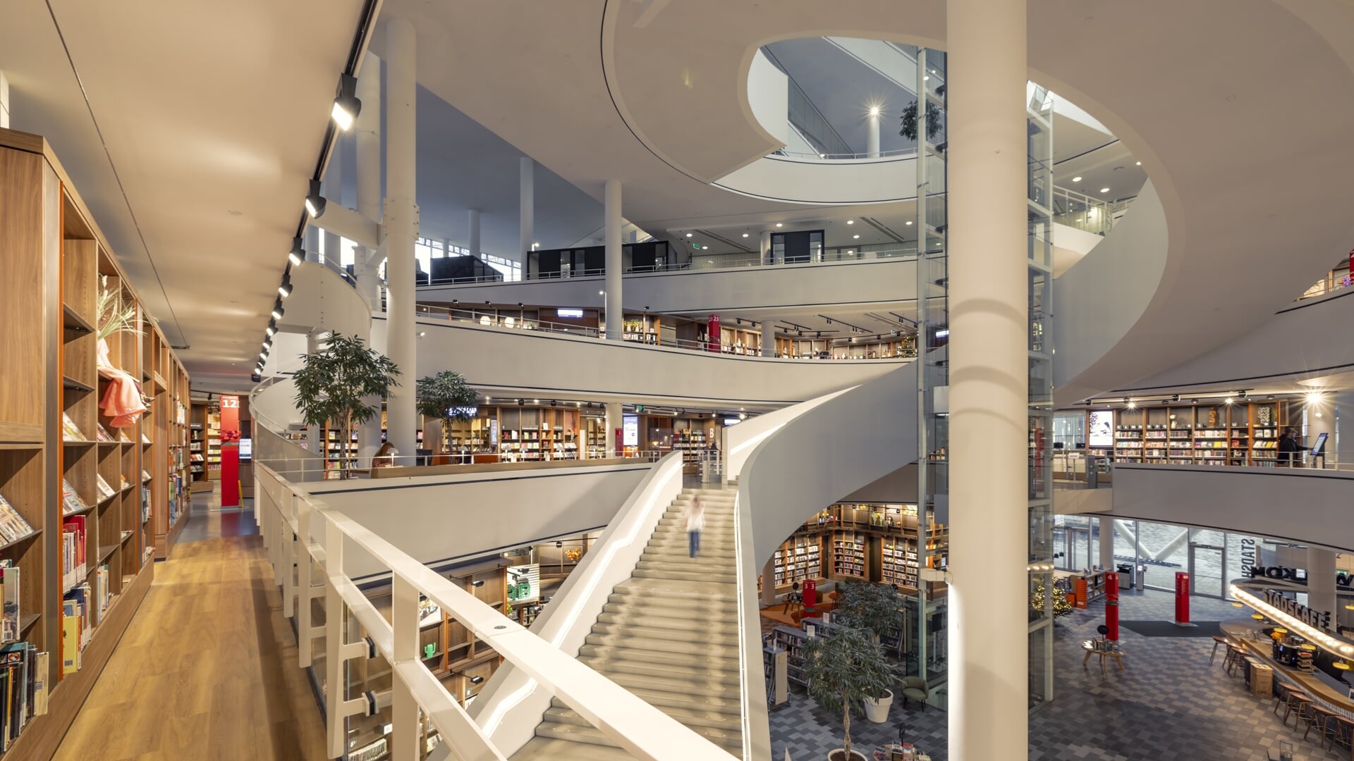 Bibliotheek Nieuwegein grijpt naast titel Beste Bibliotheek van Nederland