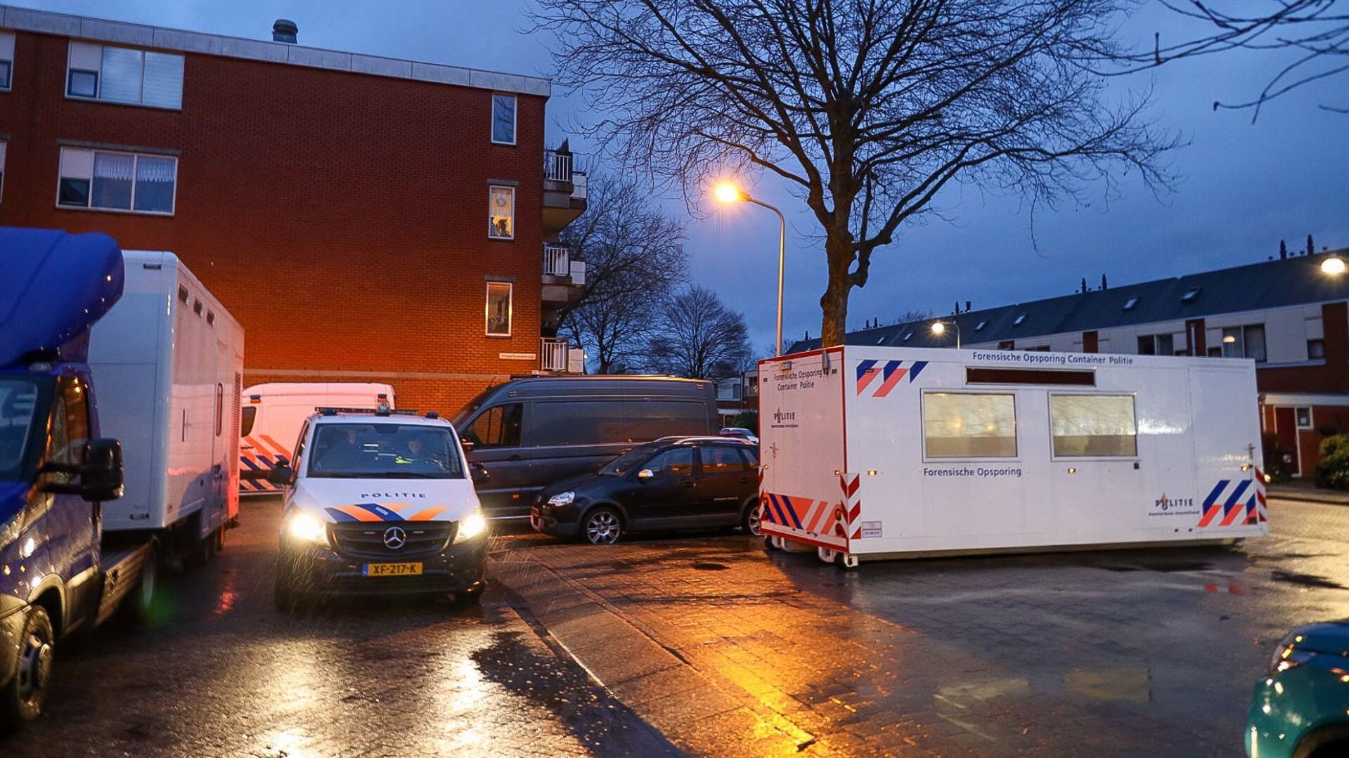 Zwaargewonde Vrouw Incident In Woning Diemen-Zuid Buiten Levensgevaar ...