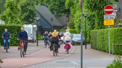 Fietsstraat Kerkstraat – Meentweg vanaf nu eenrichtingsverkeer