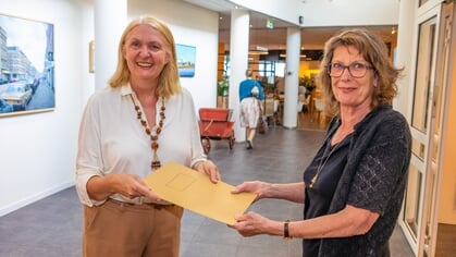 Bewoners Koers protesteren tegen herinrichtingsplan straat met petitie