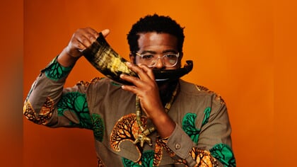 Chatlein bekroond: Curaçaose percussiekunstenaar wint Black Achievement Award