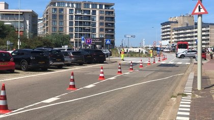Verkeersregelaars, wegafzettingen en lifeguards: zo bereidt Kijkduin zich voor op de zomer