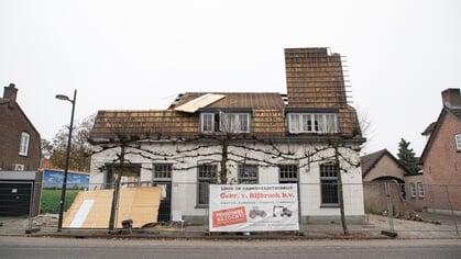 Sloop van voormalig Kafmolen in volle gang
