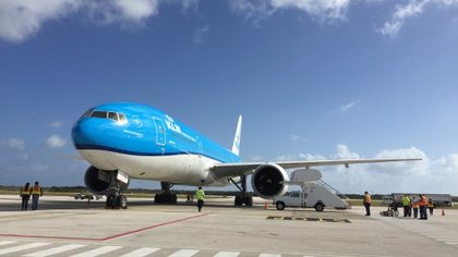 Ontplofte powerbank zorgt voor terugkeer KLM-vlucht naar Amsterdam