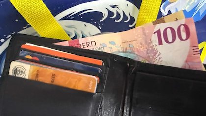 Kwetsbare inwoners krijgen nog drie maanden de tijdelijke steun van 100 gulden