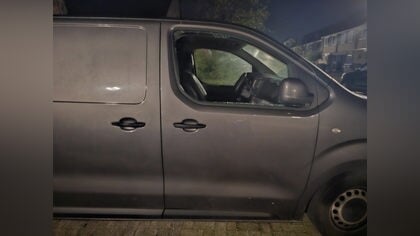 UPDATE: Inbraak in bedrijfsbusje Ranonkelstraat, meerdere busjes vernield