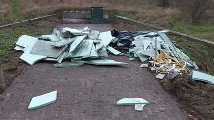 Illegale afvaldumping aan de Vlagheide