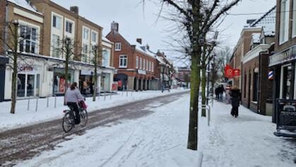Gemeente start preventieve strooiactie vanwege aanhoudende gladheid