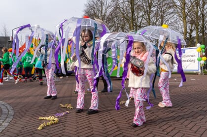 Jeugdoptocht Schorsbos: één groot feest voor jong en oud