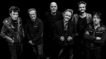 Wild Romance brengt Suburban Tour naar Laurentz