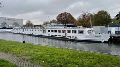 Onrust door komst tweede opvangschip aan de Hoofdstraat