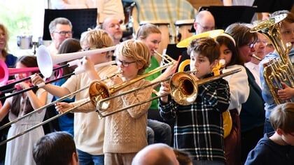 Basisscholen Rinket en Vlinder geven swingend slotconcert in Morgensterkerk