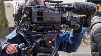 Bekende televisiepresentator zet huis in Broek in Waterland te koop