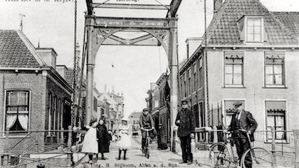 Terug in de tijd: de Hofbrug zoals weinig Alphenaren die kennen