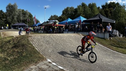 BMX-spektakel in Schagen: NH Cup zorgt zondag voor snelheid en spanning