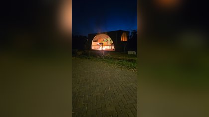 Pas geopend jeugdhonk in Haarlem-Oost zwaar beschadigd door brand: politie zoekt getuigen