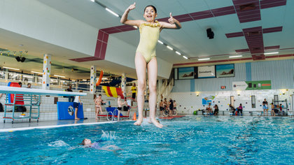 Herfstvakantie vol waterpret en activiteiten bij zwembad Hoornse Vaart