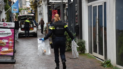 Gewapende overval op telecomwinkel aan Payglop in Alkmaar, dader gevlucht