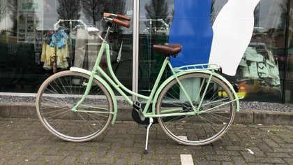 Geliefde kringloopwinkel De Snuffelmug in Schalkwijk moet de deuren sluiten: buurtbewoners starten petitie