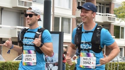 Joris en Niels rennen 100 km voor KWF