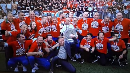 Roois tintje aan PSV-titel