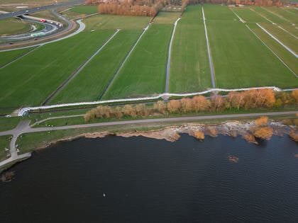 Extra dijk moet water tegenhouden na instorting kade Valkenburgse Meer