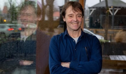 Peter Lusse gaat het theater in met Eddie voor het leven: ‘Ik wil dat de mensen het gevoel hebben dat ze bij mij op visite zijn’