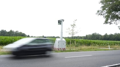 Flexflitser Rooiseweg weer in actie