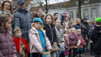 Pieten en Sint overspoelen Rooi