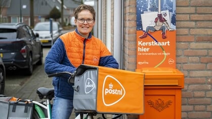 Sprookjesachtige kerstbrievenbus van PostNL duikt op in Sint-Oedenrode