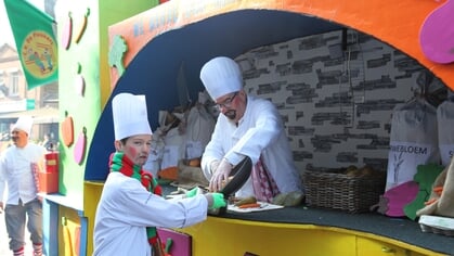De Grote Optocht van Papgat komt eraan