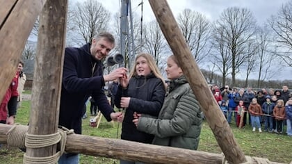 Bouw nieuwe blokhut van start: ‘Iedereen gaat hier opbloeien’