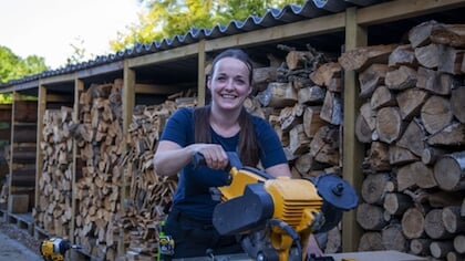 Moniek wordt écht blij van klussen