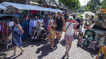 Jaarmarkt ondanks vervroeging weer goed bezocht