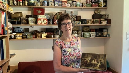 Zomerserie: Harderwijkse verzamelaar Anke van Luxemburg ging van één blikje Zeeuwse Babbelaars naar 794 verzamelstukken