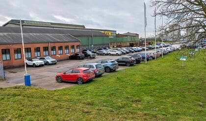 Gorinchem zoekt naar parkeerterreinen rondom de stad voor ontlasting binnenstad