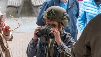 Uniformen, legervoertuigen en wapens; Regionale Veteranendag gaf inkijkje in soldatenbestaan