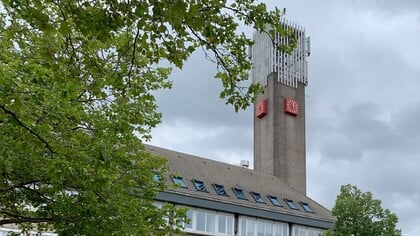 Gemeente Houten stelt bezuinigingen nog even uit, discussie duurt voort