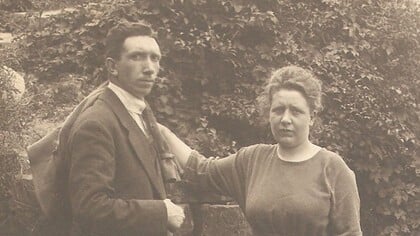 ERMELO TOEN 657: wie kent dit stel op de foto?