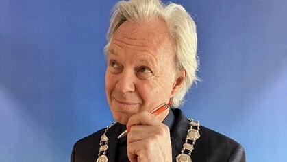 Columnist en burgemeester Jeroen Joon geniet van evenementen in Harderwijk en maakt zich zorgen: ‘Moeten we echt alles doorbelasten?’