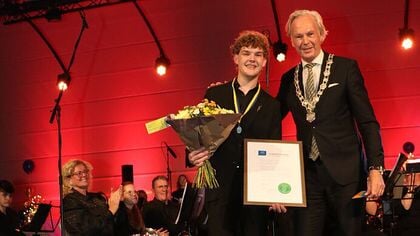 Jeugdlintje voor Daniël Timmer van muziekvereniging Kunst Na Arbeid