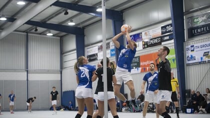 Wedstrijdverslag: slotfase nekt Dindoa in strijd om eerste overwinning
